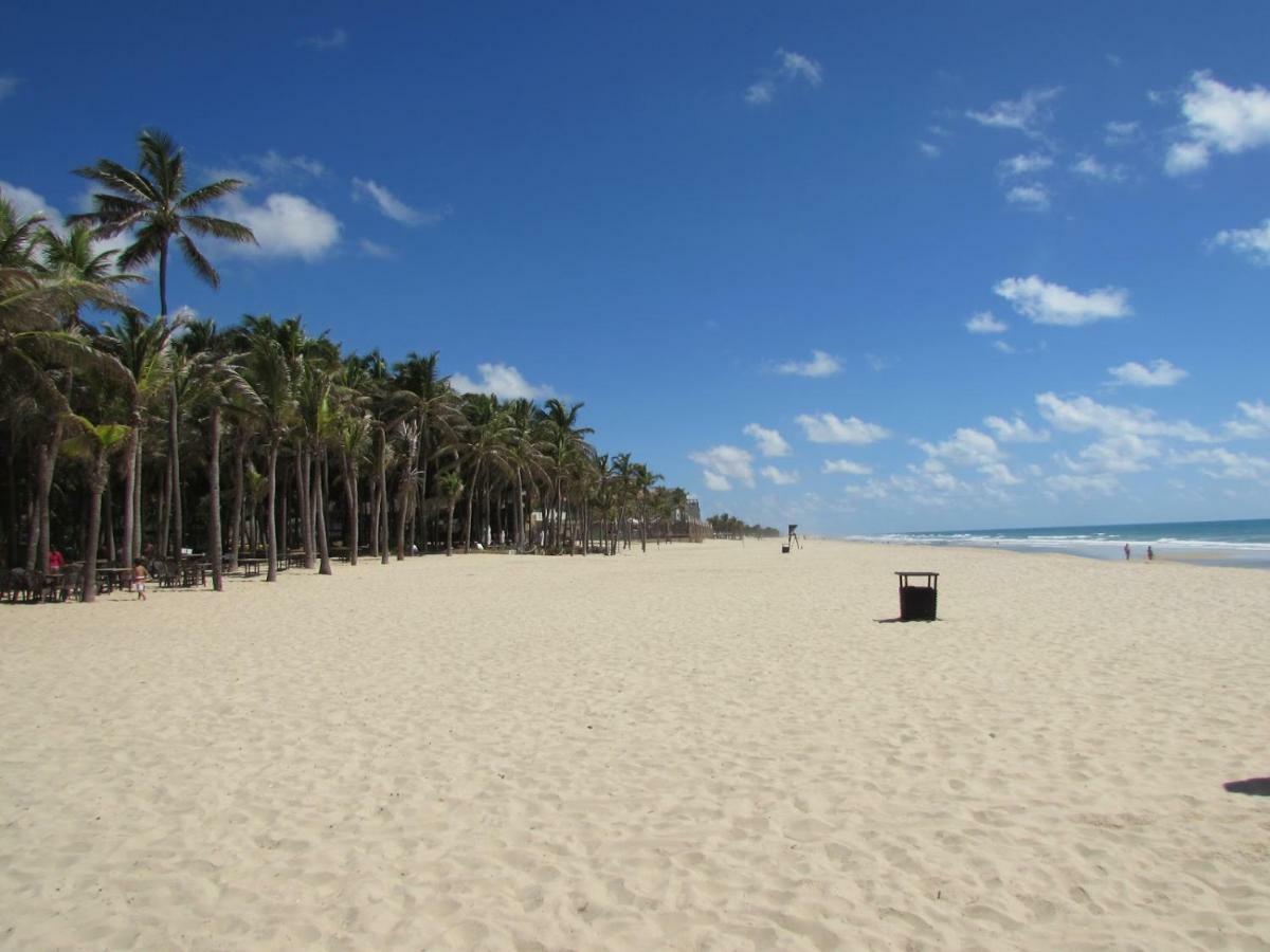 Condominio Proximo Ao Park Aquatico Aquiraz Eksteriør billede